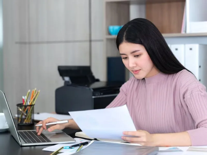 học kinh tế ra làm gì